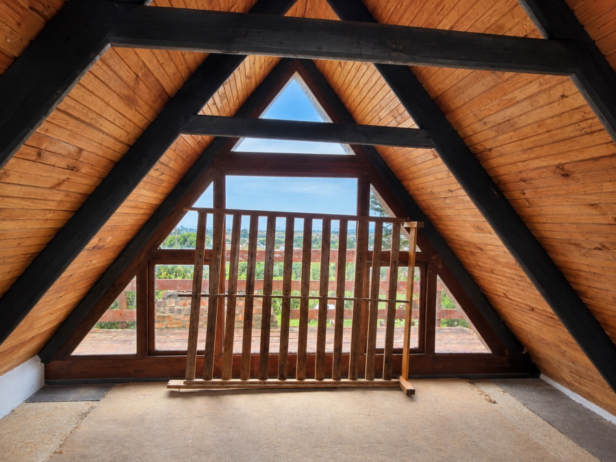 4 Bedroom Property for Sale in Panorama Eastern Cape